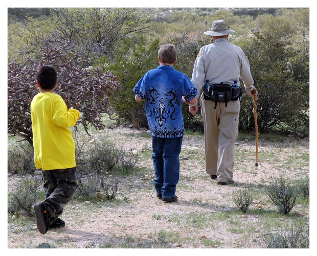 26G_05B26_Gkids at SagNatPark_0006-04